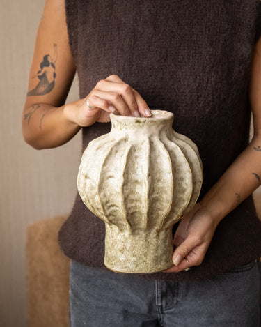 Deco Vase Hakone Olive - Things I Like Things I Love