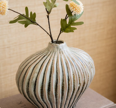 Deco Vase Lorita - Things I Like Things I Love