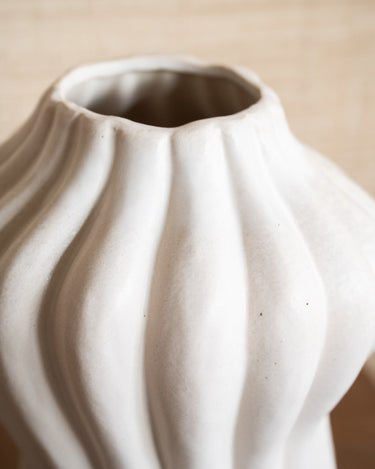 Deco Vase Serra Ceramic - Things I Like Things I Love