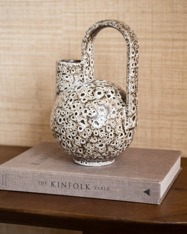 Deco Vase Serres Cream Black - Things I Like Things I Love