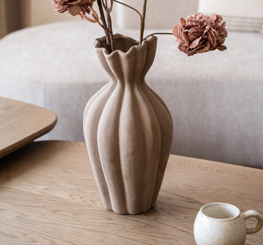 Deco Vase Sillian Brown - Things I Like Things I Love