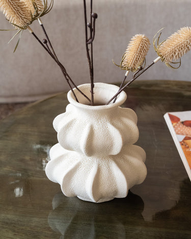 Deco Vase Spotorno Ivory - Things I Like Things I Love