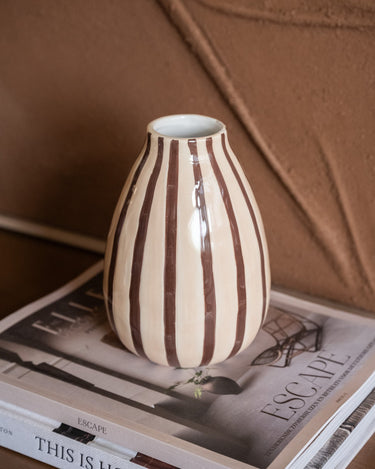 Deco Vase Stripe Brown - Things I Like Things I Love