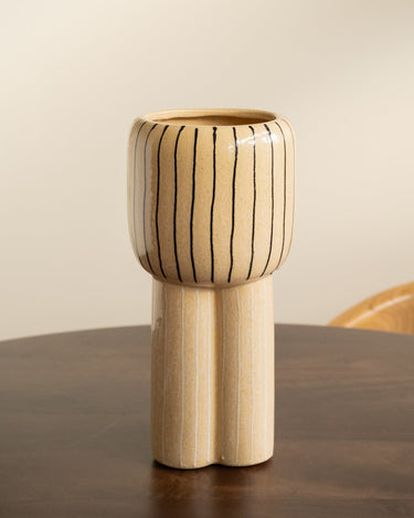 Deco Vase Tera Lines - Things I Like Things I Love