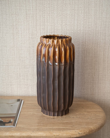 Deco Vase Twist Brown - Things I Like Things I Love