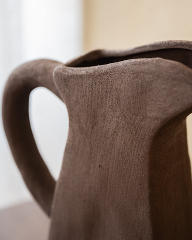 Deco Vase Viosinho Brown - Things I Like Things I Love