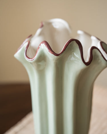 Deco Vase Wavy Green - Things I Like Things I Love