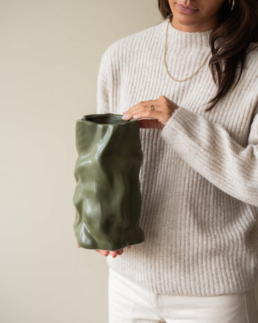 Deco Vase Wavy Moss Green - Things I Like Things I Love