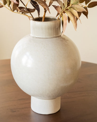 Deco Vase Zelata Sand - Things I Like Things I Love