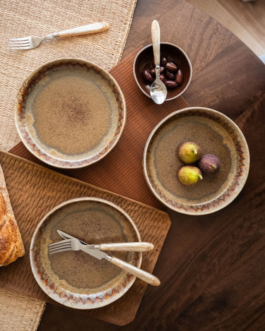 Deep Dinner Plate Mocha - Things I Like Things I Love