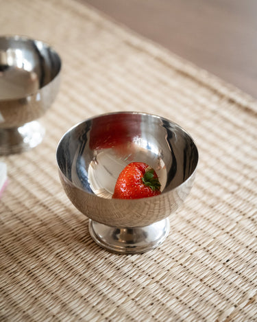 Dessert Cup Chrome - Things I Like Things I Love