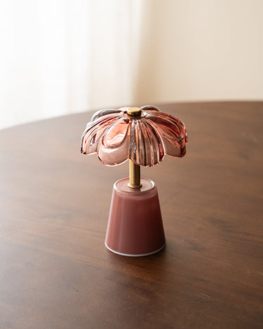 Draadloze Tafellamp Flora Bloem Oudroze - Things I Like Things I Love