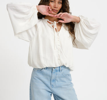 Drapy Top Ecru - Things I Like Things I Love