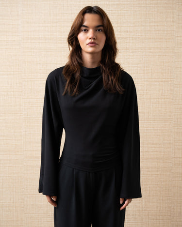 Drapy Top Zwart - Things I Like Things I Love