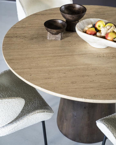 Eettafel Aik Travertin - Things I Like Things I Love