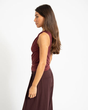 Elizabeth Drapy Top Bordeaux - Things I Like Things I Love