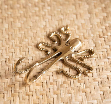 Ella Octopus Hook Gold - Things I Like Things I Love