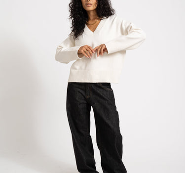 Elsa V-Neck Knit Cloud Dancer - Things I Like Things I Love