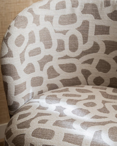 Fauteuil Dieyda Taupe - Things I Like Things I Love