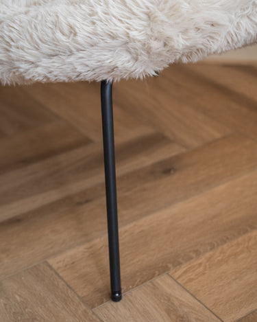 Fauteuil Lotta Fluffy Beige - Things I Like Things I Love