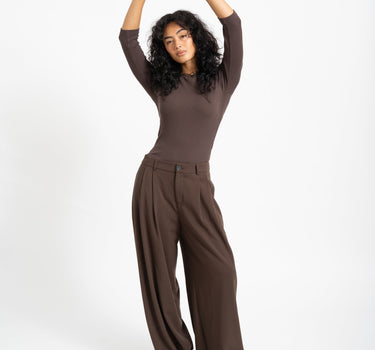 Fifi Boatneck Top Seal Brown - Things I Like Things I Love