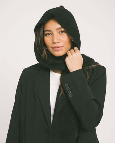 Fluffy Capuchon Scarf Black - Things I Like Things I Love