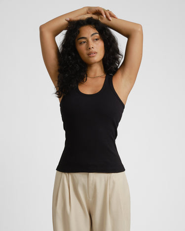 Frida U - Neck Top Black - Things I Like Things I Love