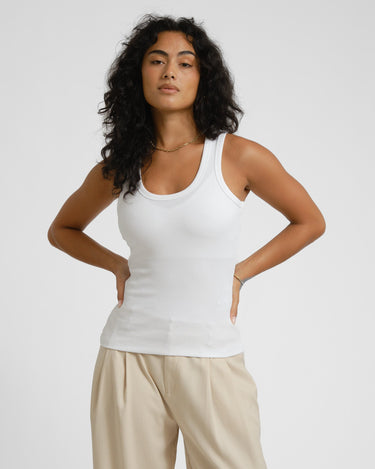 Frida U - Neck Top Bright White - Things I Like Things I Love