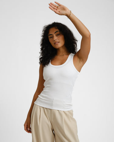 Frida U - Neck Top Bright White - Things I Like Things I Love