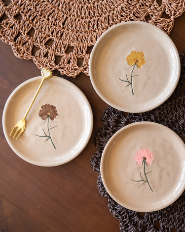 Gebaksbordje Bloem Oker - Things I Like Things I Love