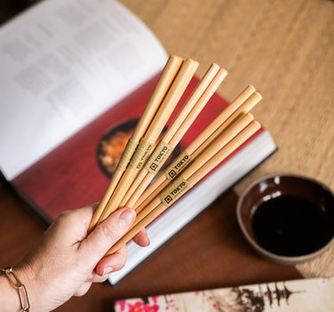 GIFT SET 5 PCS – Wooden Chopsticks Light Brown - Things I Like Things I Love