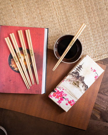 GIFT SET 5 PCS – Wooden Chopsticks Light Brown - Things I Like Things I Love