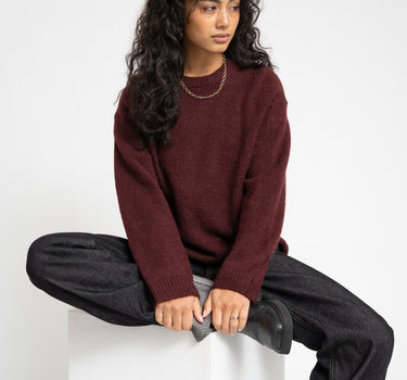 Gina Tricot Crew Neck Knitted Sweater Bordeaux - Things I Like Things I Love