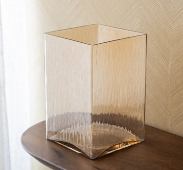 Grote Vaas Glen Glass Brown - Things I Like Things I Love