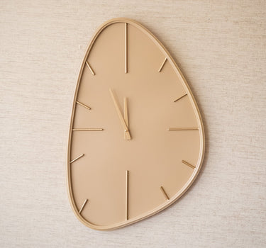 Grote Wandklok Organisch Beige - Things I Like Things I Love