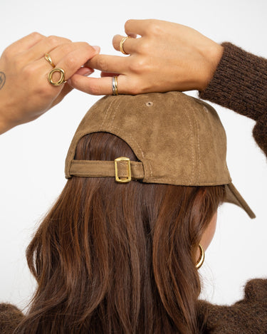 Gwen Cap Taupe - Things I Like Things I Love