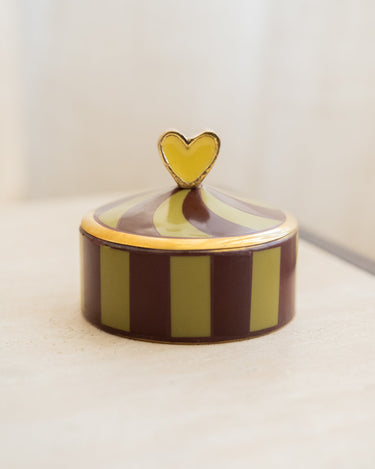 Handmade Circus Box Heart Pyar - Things I Like Things I Love