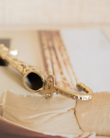 Handmade Gloria Baby Giraffe Hook - Things I Like Things I Love