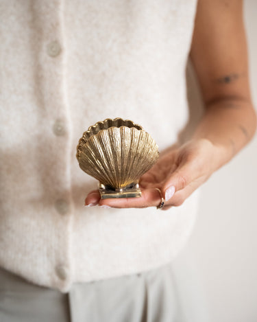 Handmade Holder Shell Scarlett - Things I Like Things I Love