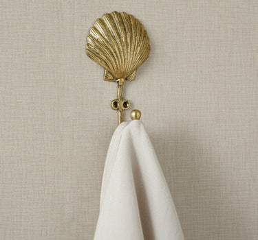 Handmade Hook Shell Scarlett - Things I Like Things I Love