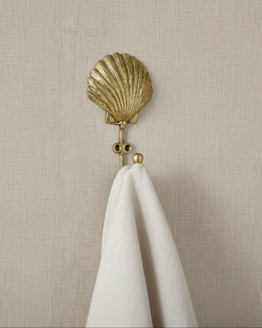 Handmade Hook Shell Scarlett - Things I Like Things I Love