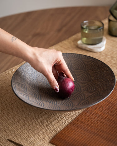 Handmade Japanese Serving Bowl Minoyaki - Things I Like Things I Love