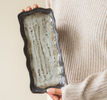 Handmade Japanese Yamasaku Serving Plate - Things I Like Things I Love