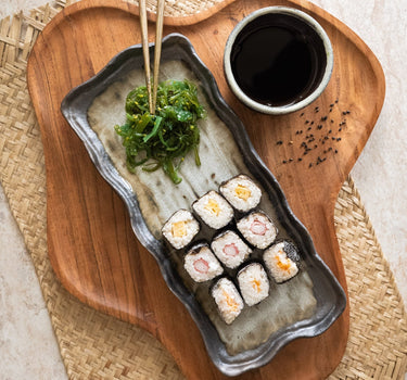 Handmade Japanese Yamasaku Serving Plate - Things I Like Things I Love