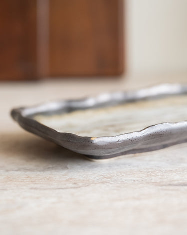 Handmade Japanese Yamasaku Serving Plate - Things I Like Things I Love