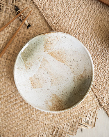 Handmade Japanese Yukishino Plate - Things I Like Things I Love