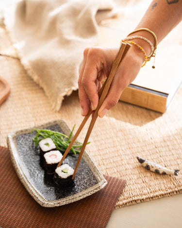 Handmade Japanese Yuteki Serving Plate - Things I Like Things I Love