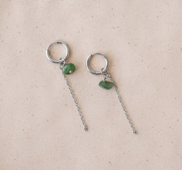 TILTIL Gem Chain Drop Earrings Silver Green