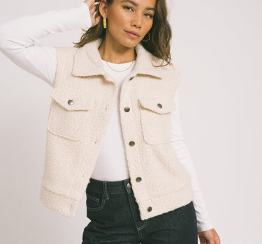 Hinny Boucle Vest Birch - Things I Like Things I Love