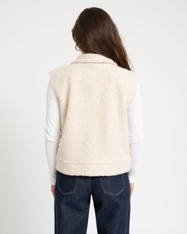 Hinny Boucle Vest Birch - Things I Like Things I Love